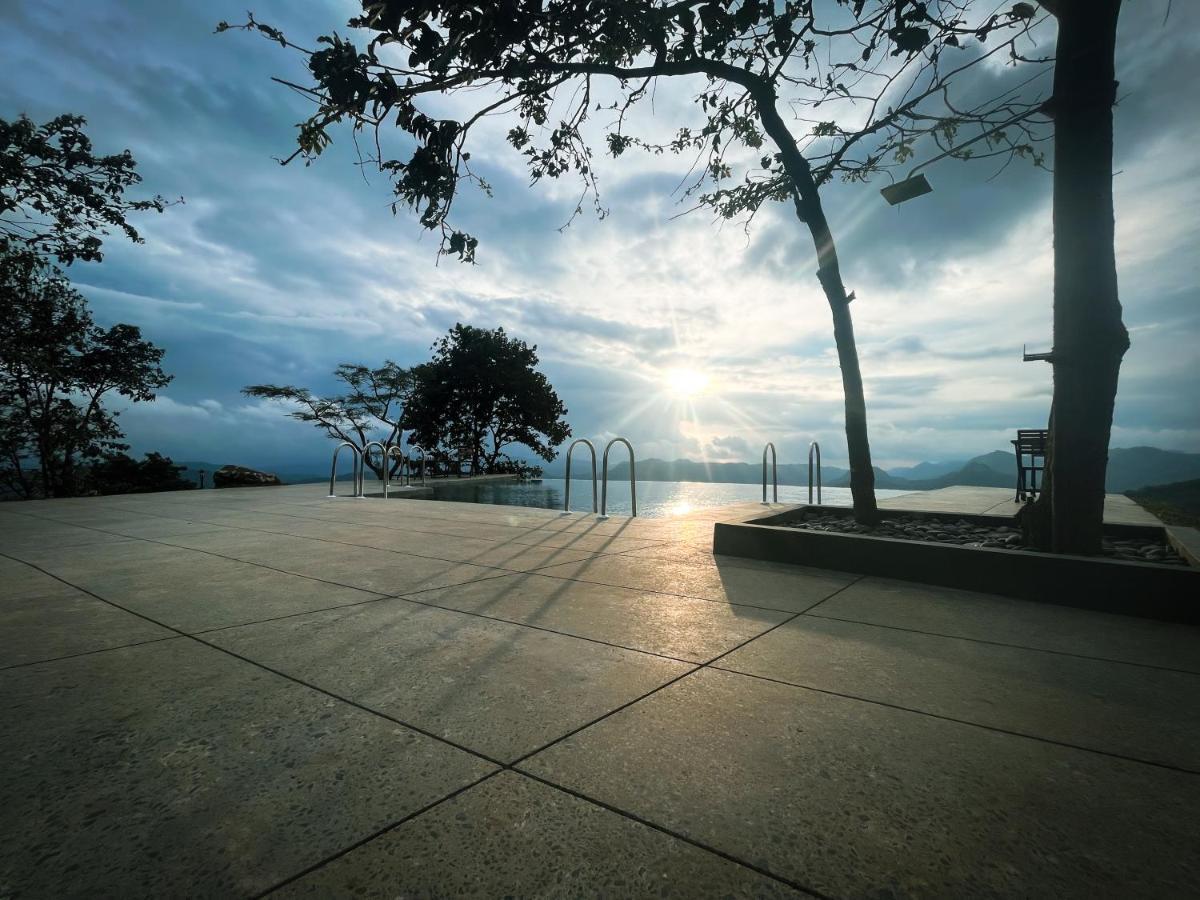 Haze And Kites Resort Munnar Εξωτερικό φωτογραφία